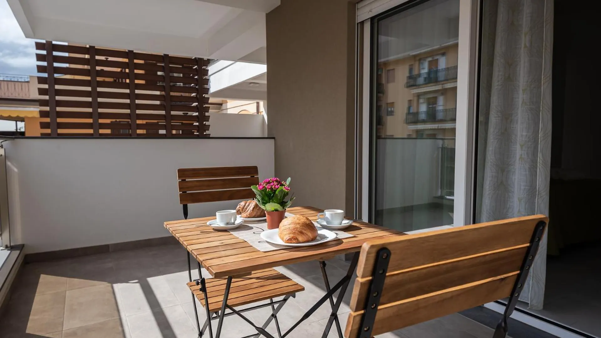 Bed and Breakfast City Centre Μιλάτσο