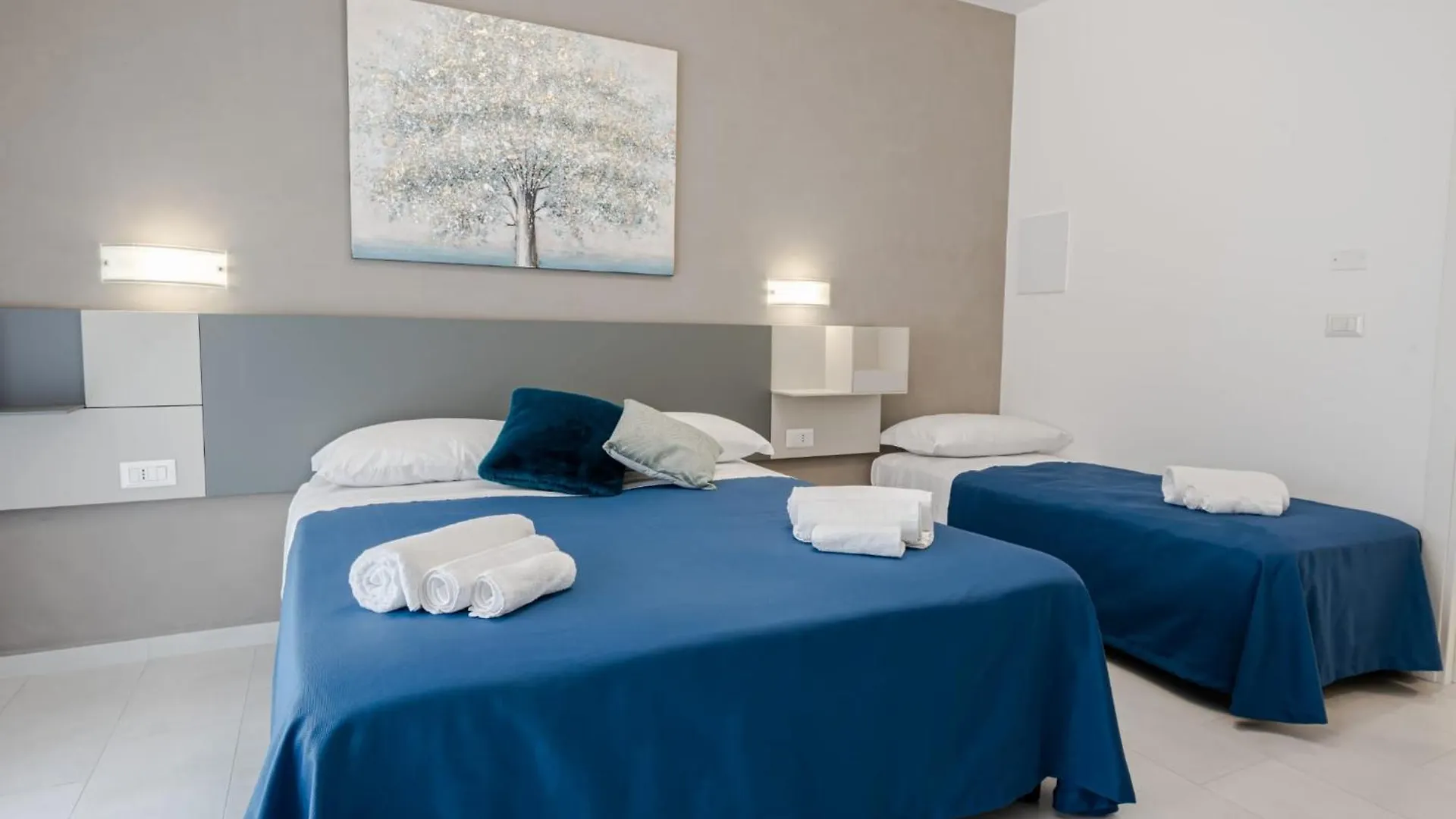 City Centre Μιλάτσο Bed and Breakfast